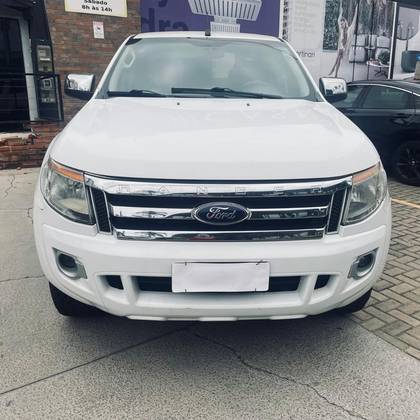 FORD RANGER 3.2 XLT 4X4 CD 20V DIESEL 4P AUTOMÁTICO